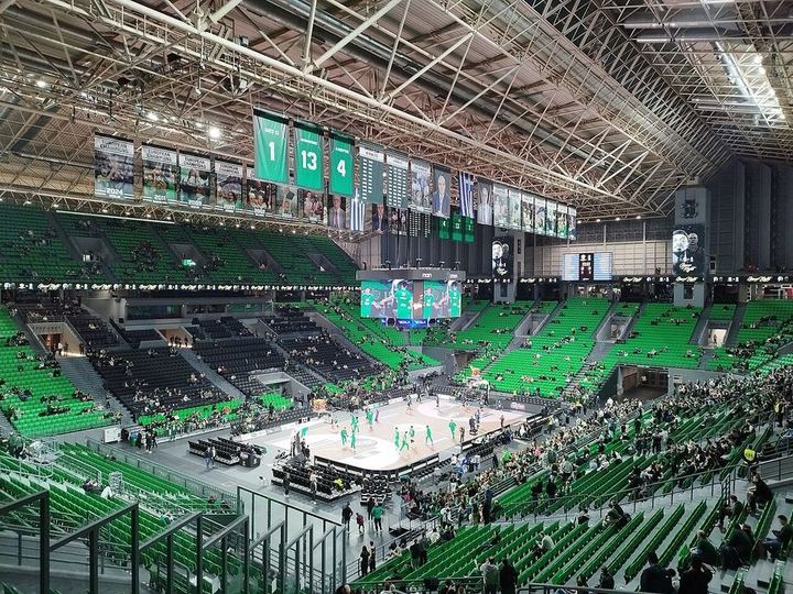 夏窗转会动态：森林5500万镑紧盯赖因德斯，罗马拒绝4队求租瓦斯（封面配图）